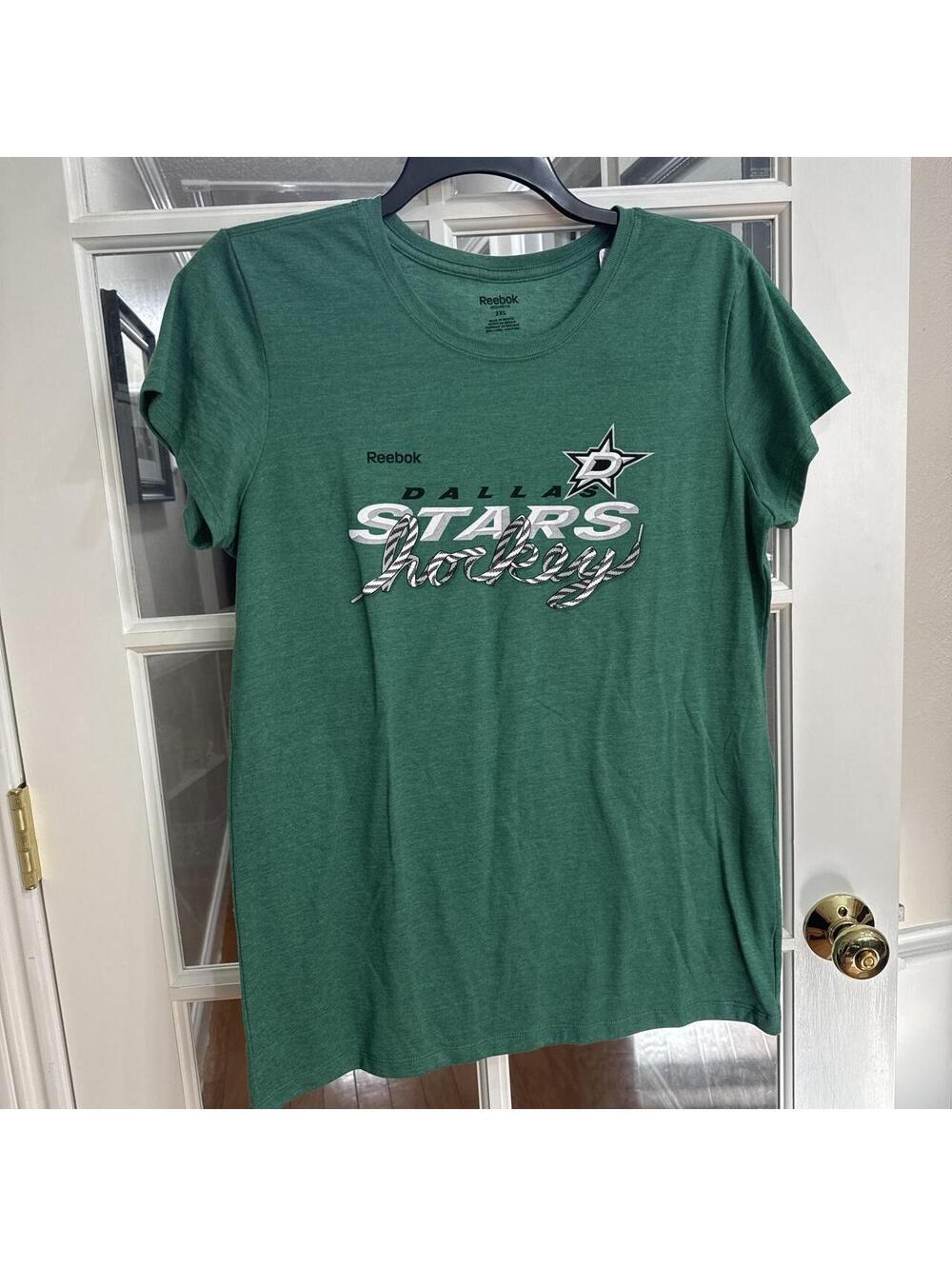 Reebok Women's Green Tshirt